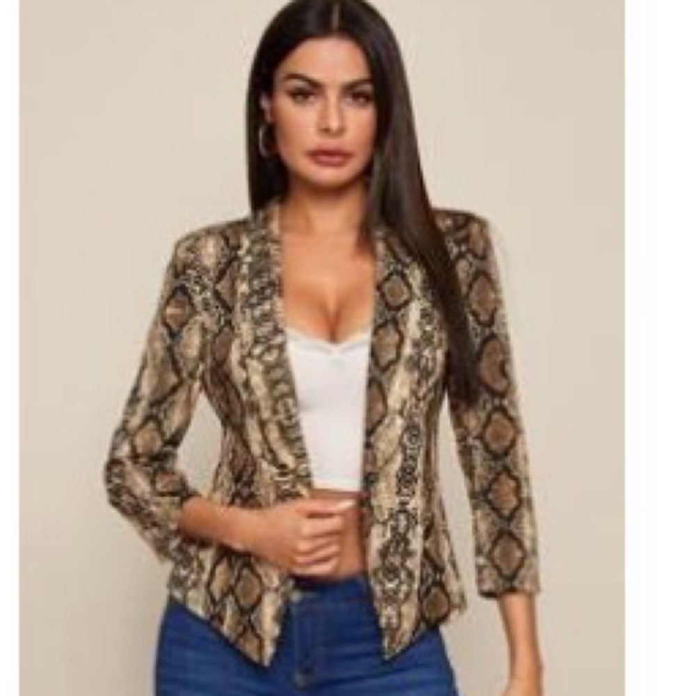 Stylish Snake Print Women's Jacket